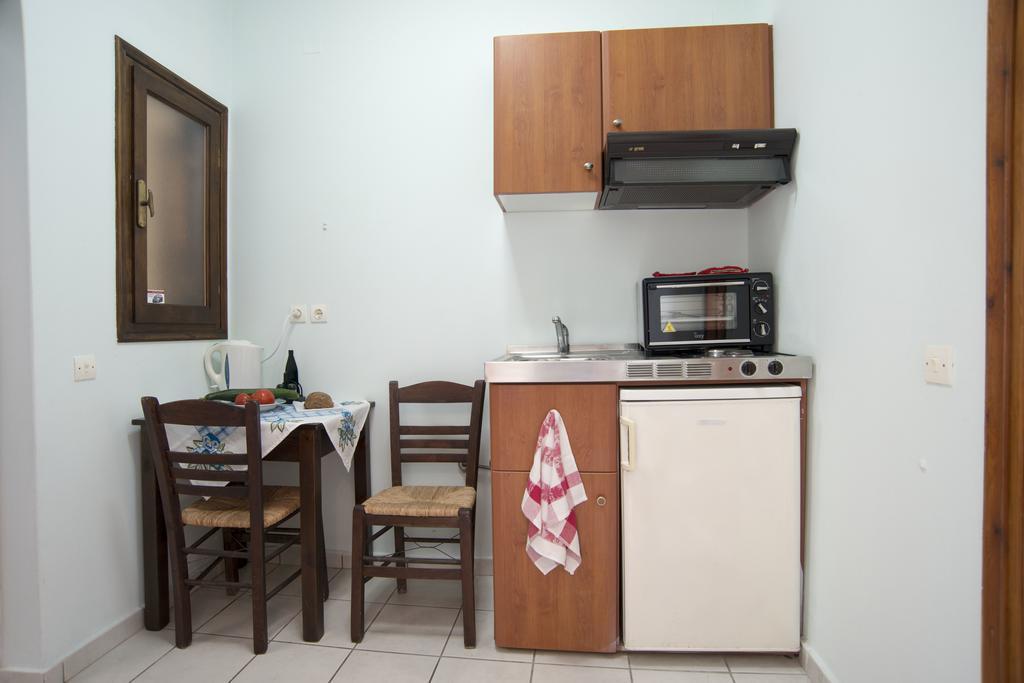 Studios Leandros Lákka Esterno foto